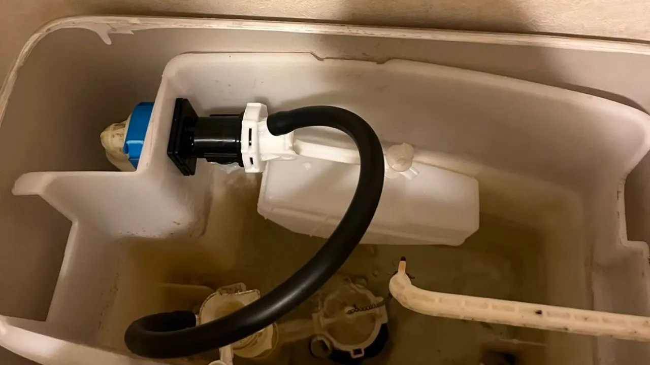 トイレ部品交換後